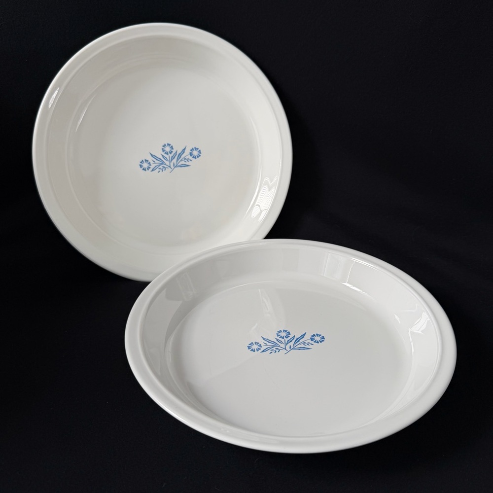 Set of 2 - Pie Plates - Corning Ware - P-309 - Cornflower